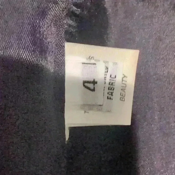 David Hayes for Neiman Marcus suit - Picture 11 of 13